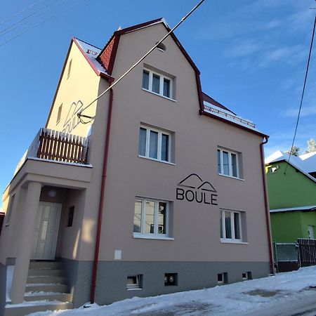 Apartmany Boule Kovarska Luaran gambar
