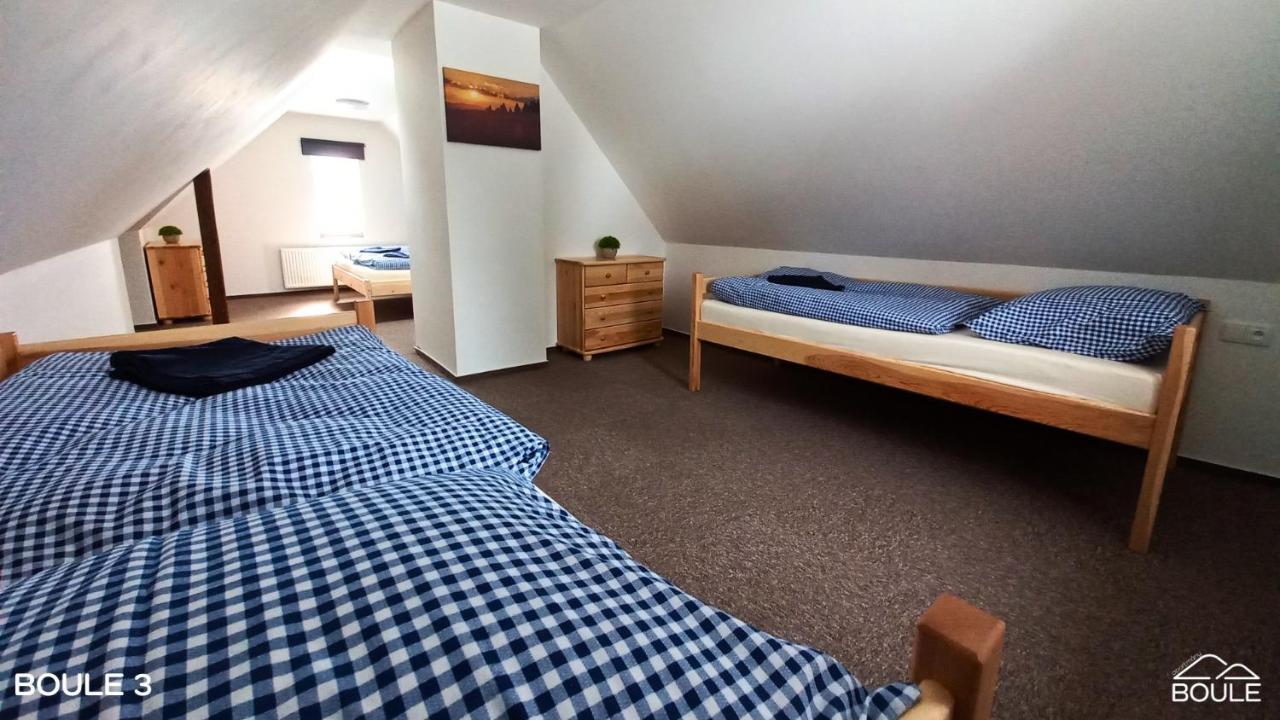 Apartmany Boule Kovarska Luaran gambar