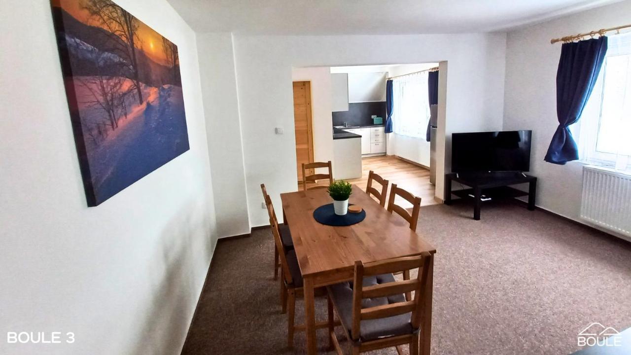 Apartmany Boule Kovarska Luaran gambar