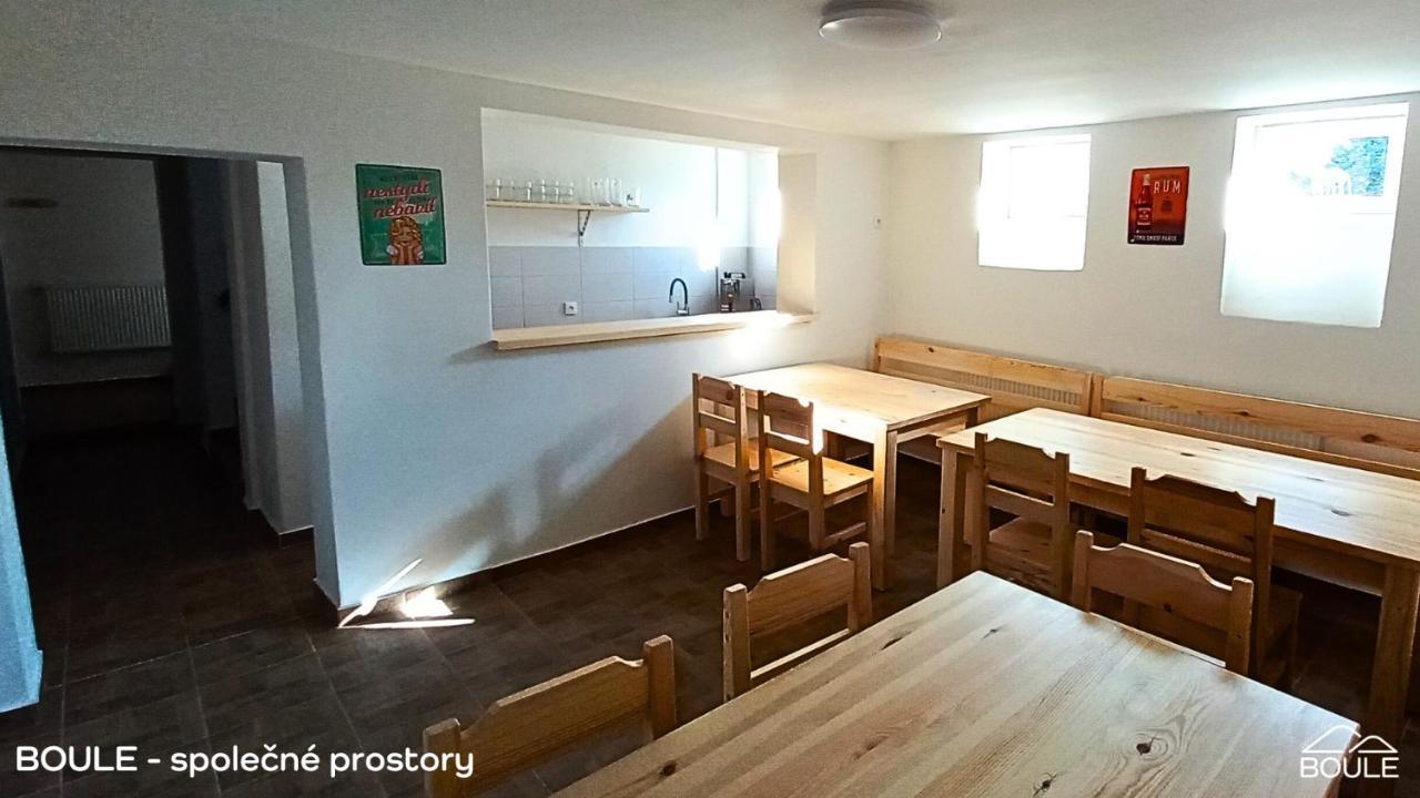 Apartmany Boule Kovarska Luaran gambar